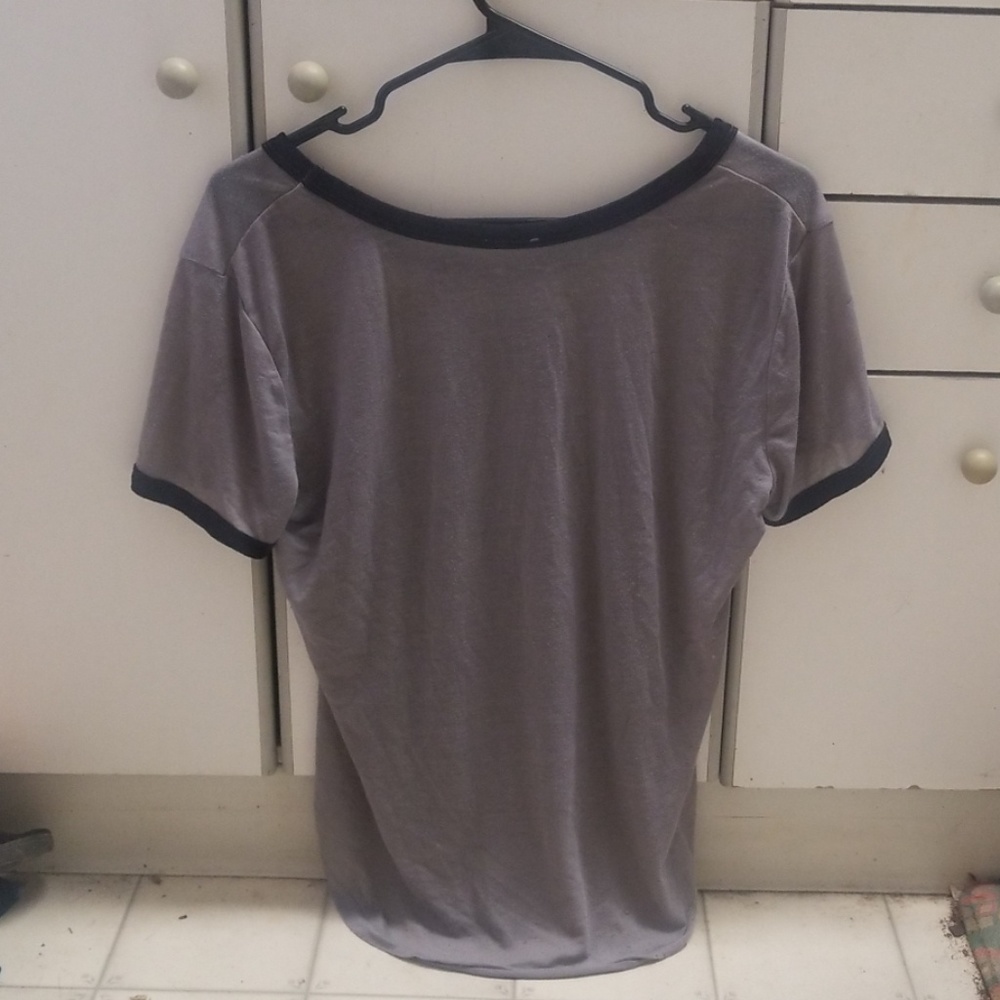 Top - Picture 2 of 2